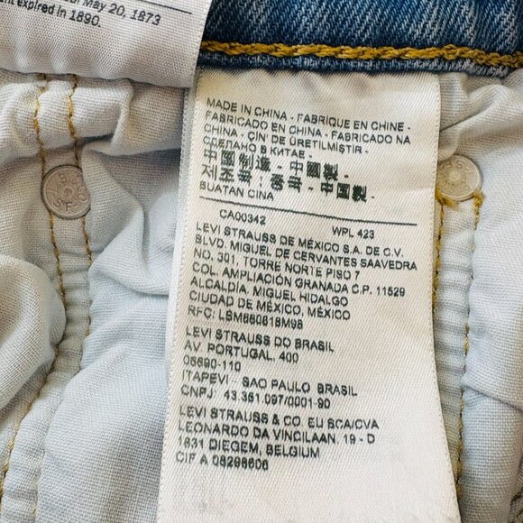 Levis Womens 501 S Skinny Jeans Light Wash Stretch Denim Fray Hem Button Fly W27 - Picture 10 of 15